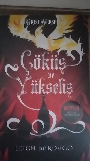 Beden LEIGH BARDUGO