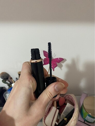 Anastasia Beverly Hills rimel