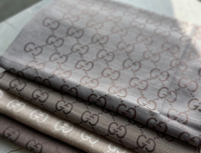 gucci şal