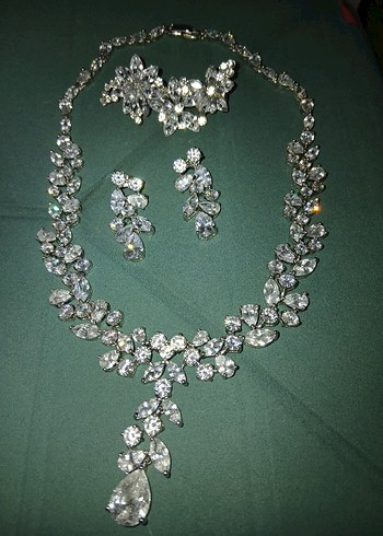 Vintage Beyaz İşlemeli Kadın Takı Seti - Görsel 2