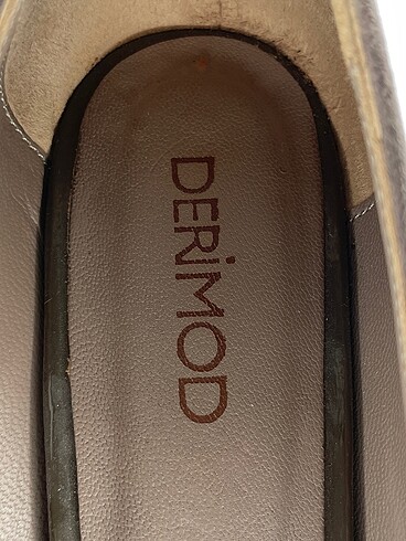 37 Beden çeşitli Renk Derimod Stiletto %70 İndirimli.