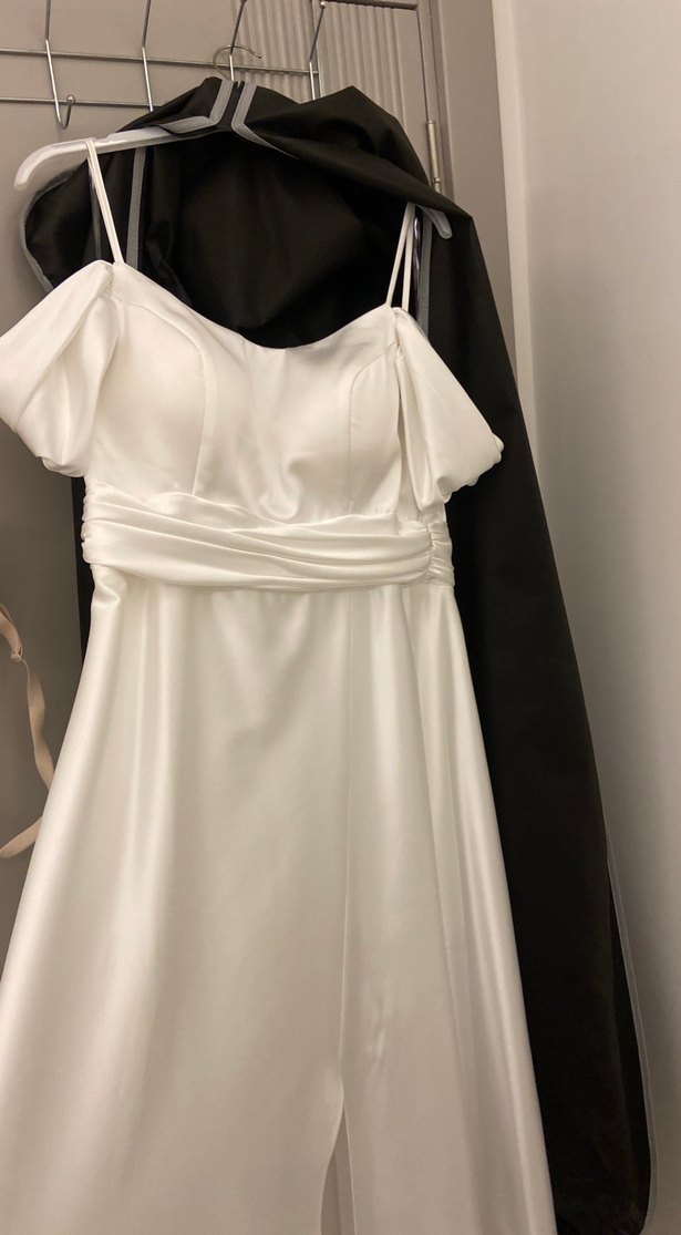 Beyaz Uzun Straplez Gelinlik - Görsel 4