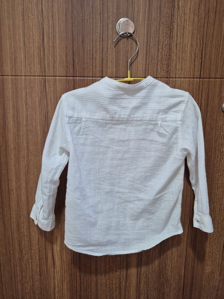 Zara marka Erkek Çocuk Beyaz Keten Gömlek - Görsel 2