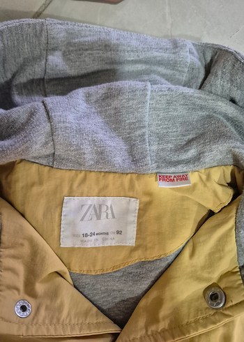 Sarı renk Erkek Çocuk zara ceket - Görsel 4