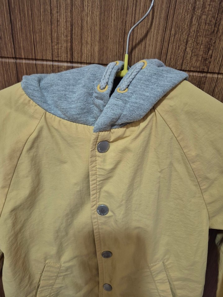 Sarı renk Erkek Çocuk zara ceket - Görsel 2