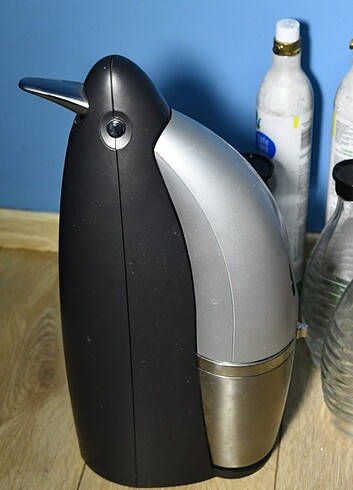  Beden SodaStream Penguin Ev İçecek Makinesi +3 Cam Şişe, 3 boş CO2 kar