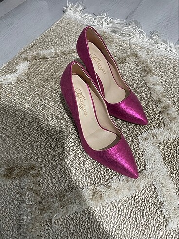 Diğer Stiletto