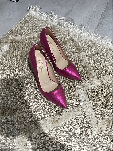 36 Beden Stiletto