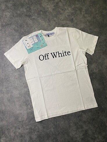 Off white tişört