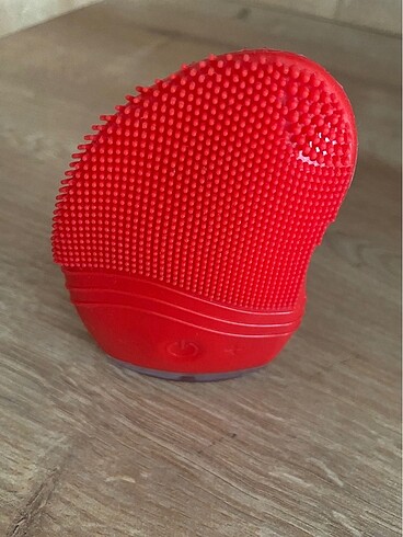 Yüz yıkama jeli ve titreşimli yüz yıkama aleti ikisi birlikte - Görsel 5