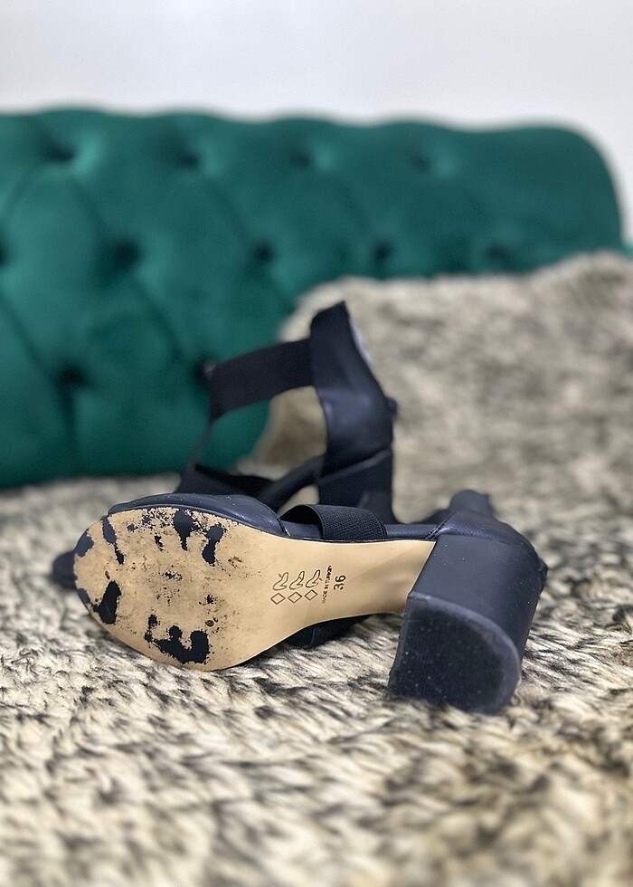 Topuklu açık ayakkabı - Görsel 5