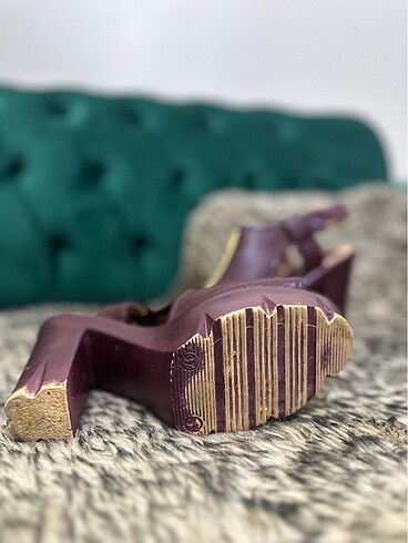 Yüksek topuklu ayakkabı - Görsel 5