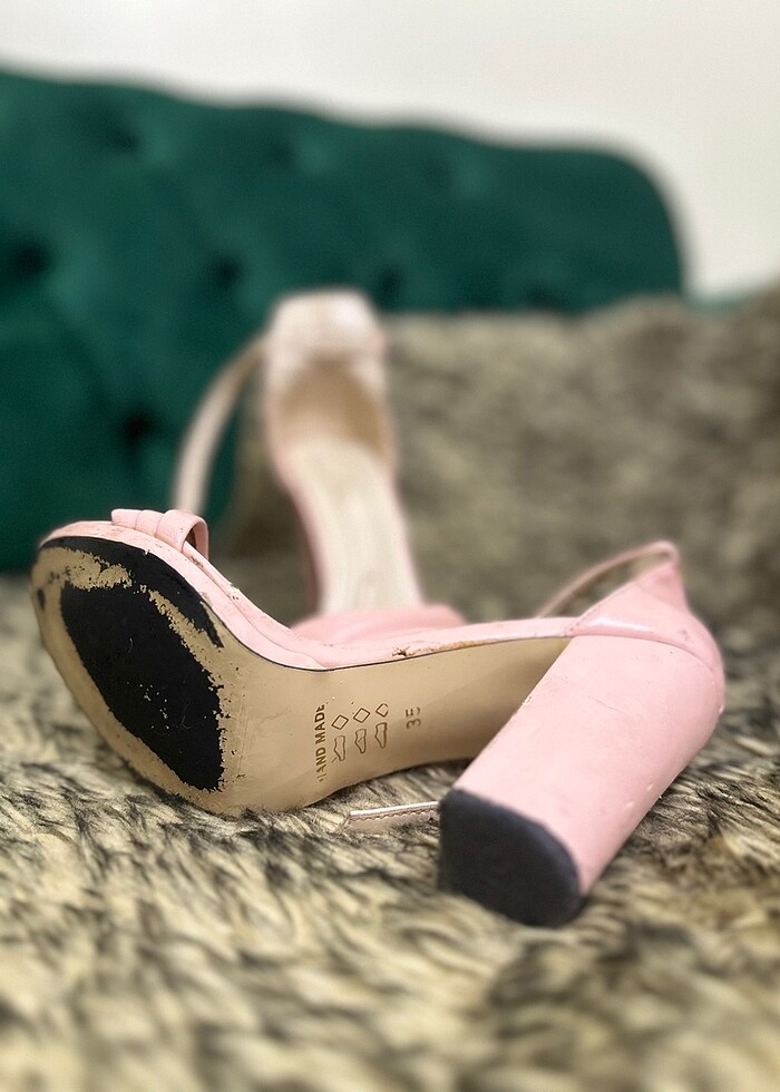 Topuklu açık ayakkabı - Görsel 4