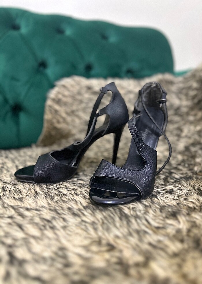 İnce topuk açık ayakkabı - Görsel 5