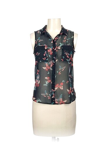 Bershka Bluz %70 İndirimli.