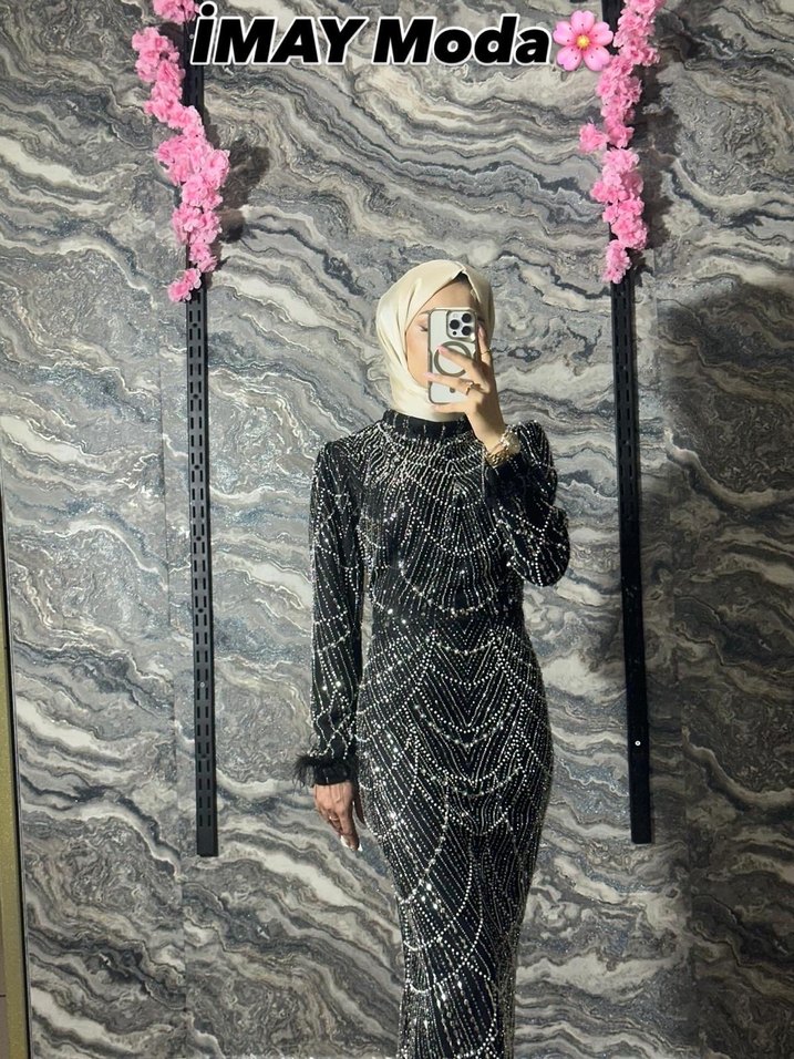 Payetli Siyah Yılan Desenli Uzun Abiye Elbise - Görsel 2