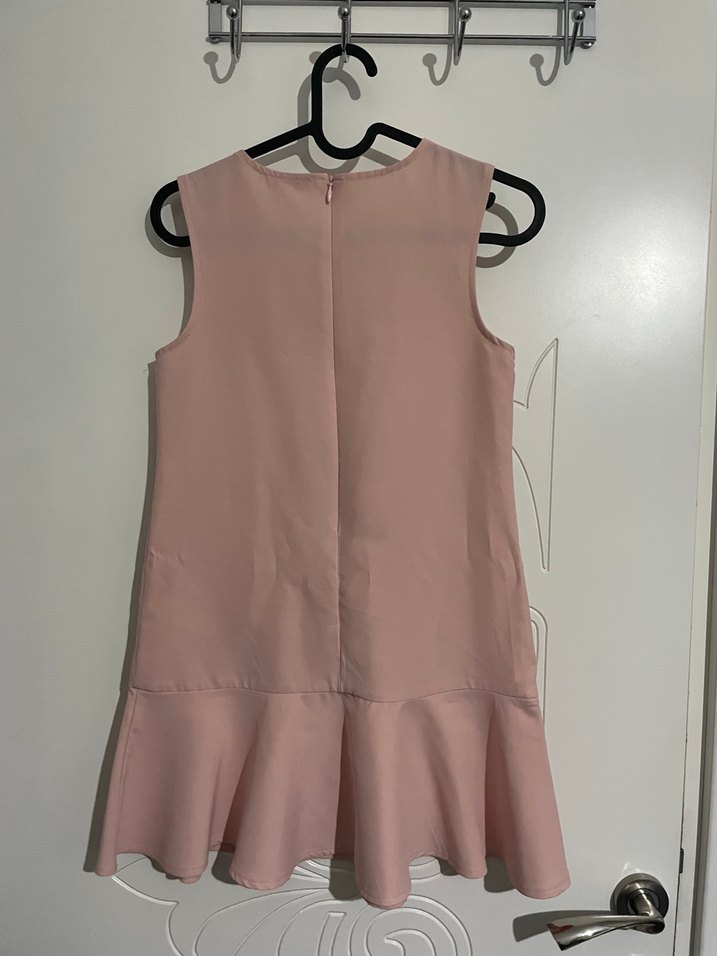 Kız Çocuk Pembe Kolsuz Fırfırlı Elbise 9/10 yaş - Görsel 2