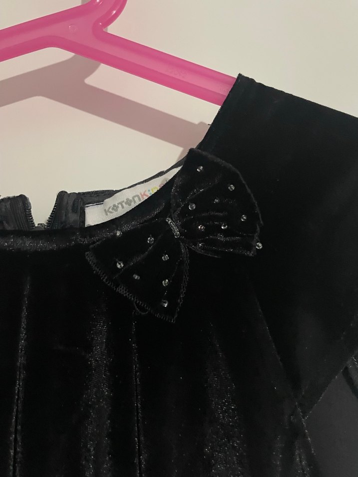 Kız Çocuk Siyah Piliseli Kolsuz Elbise 7-8 yaş - Görsel 2