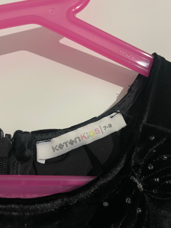 Kız Çocuk Siyah Piliseli Kolsuz Elbise 7-8 yaş - Görsel 4