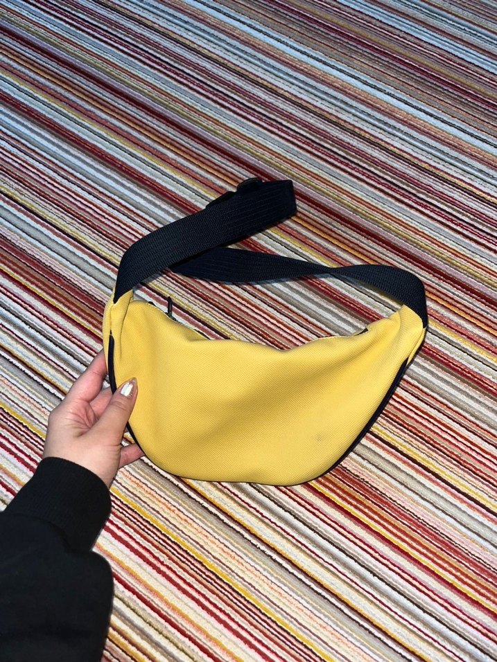 Lacoste sarı bel çantası deri - Görsel 2