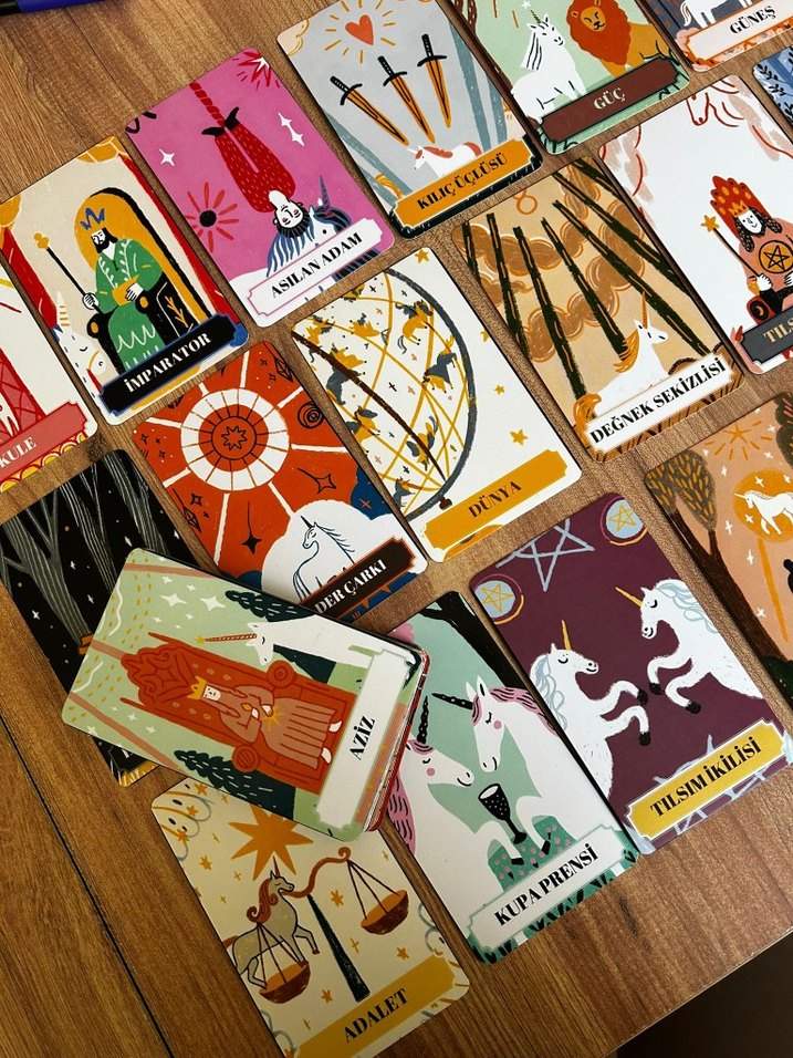 Unicorn Temalı Tarot Kart Destesi - Görsel 2