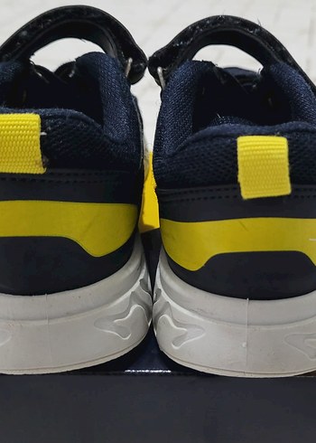 Kinetix Fenerbahçe Erkek Çocuk Spor Ayakkabı - Görsel 3