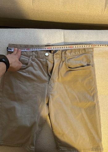 Erkek Bej Denim Kemerli Midi Şort - Görsel 3