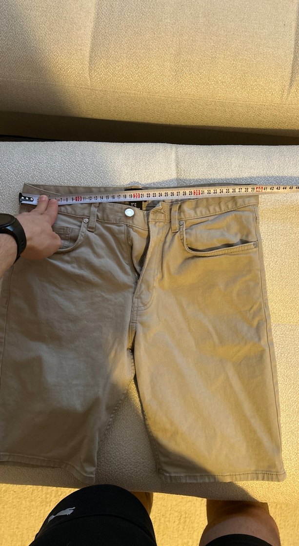 Erkek Bej Denim Kemerli Midi Şort - Görsel 3