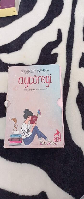  Beden Renk Ayçöreği ve Elmalı Turta ~Zeynep Sahra~ ikili set halinde kutu