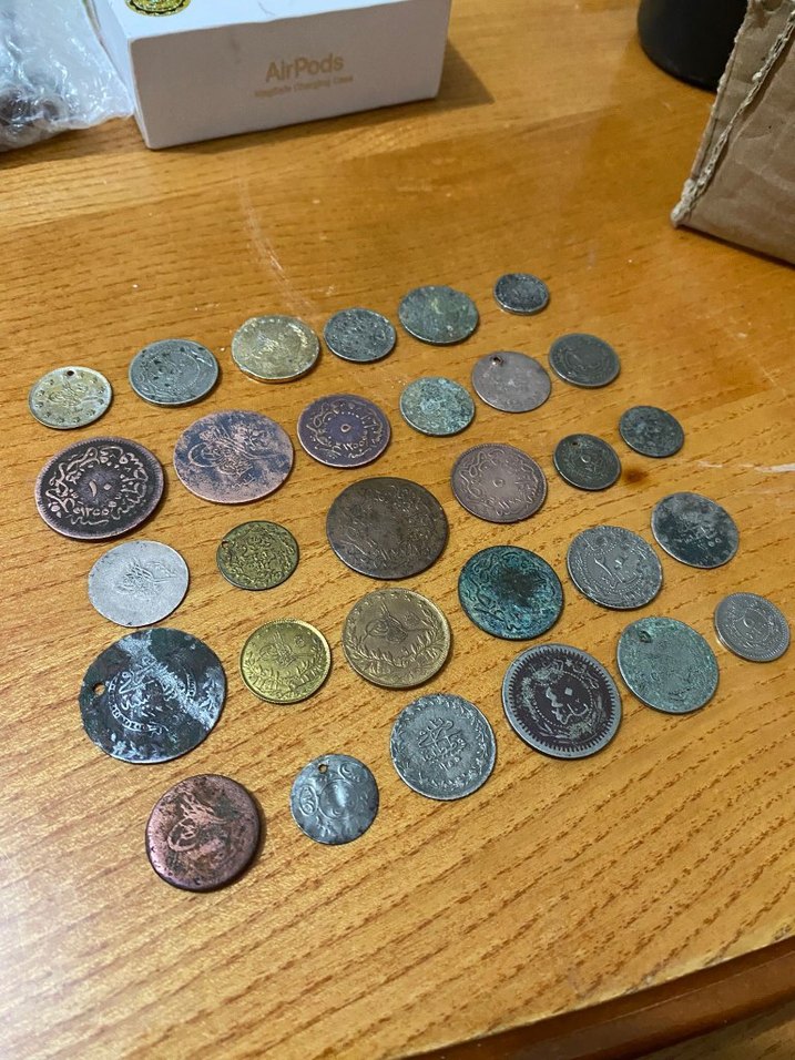 Çeşitli Eski Metal Paralar Koleksiyonu - Görsel 2