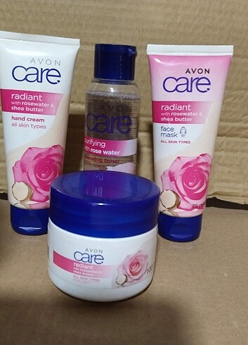 Beden Avon Care Gül Serisi