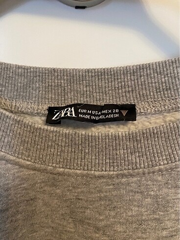 Zara Zara Sweatshirt