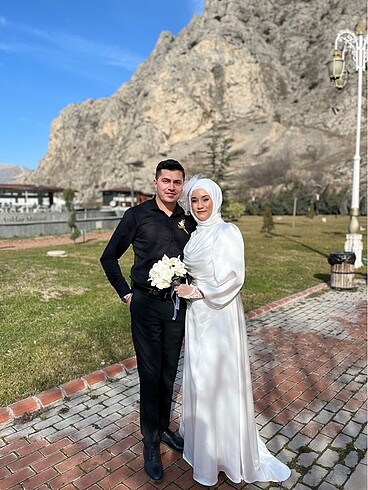 42 Beden beyaz Renk Tesettür nikah elbisesi