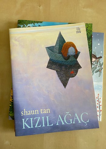 Shaun Tan - Kızıl Ağaç Hikaye Kitabı