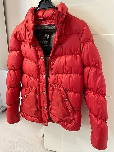 Tommy Hilfiger mont