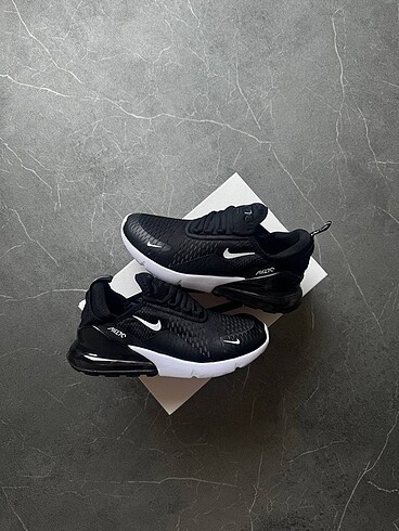 NİKE SNEAKER