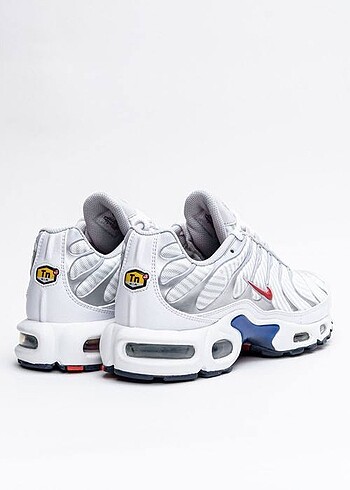 42 Beden beyaz Renk NİKE SNEAKER