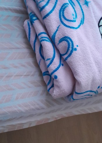 Mor Baskılı Çocuk Battaniyesi - Görsel 6