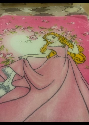 Pembe Baskılı Çocuk Battaniyesi 6 ay kullanılmış görseldeki gibi - Görsel 2