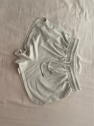 H&M şort