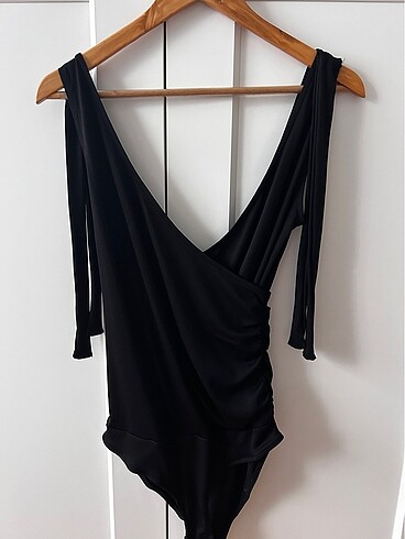m Beden Milla Çıtçıtlı Body