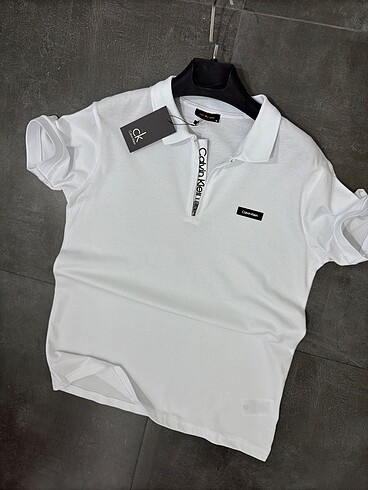 Calvin Klein T-shirt