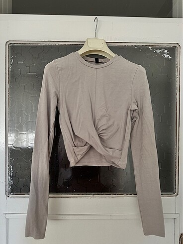 Krem crop bluz