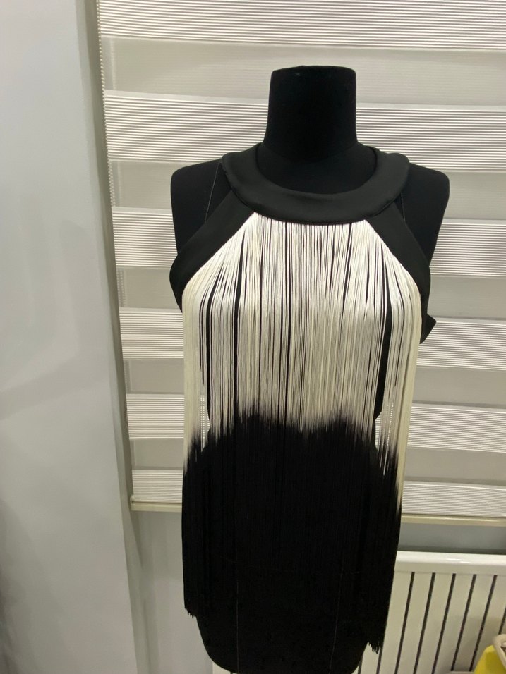 Siyah Gri Püsküllü büstiyer kolsuz bluz - Görsel 2