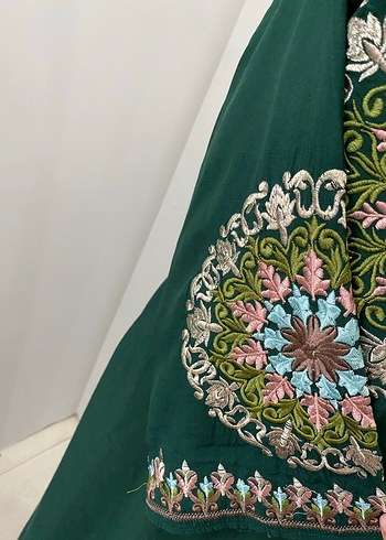 İşlemeli Yeşil Uzun Bohem Elbise - Görsel 5