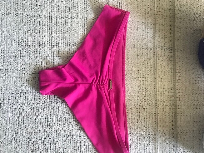 Diğer Bikini