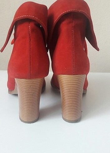 Zara Bot .
