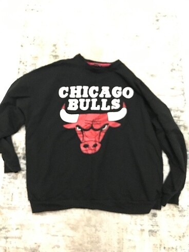 chicago bulls sweatshirt