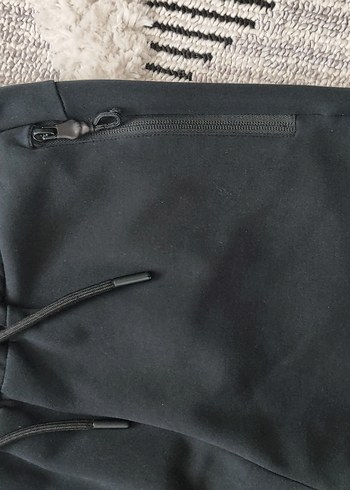 Siyah Fermuarlı Erkek çocuk Outdoor Eşofman Altı - Görsel 2