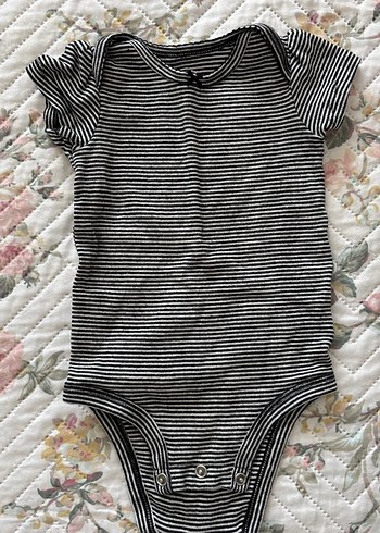 Kız Bebek Siyah Desenli Kısa Kollu Body - Görsel 2